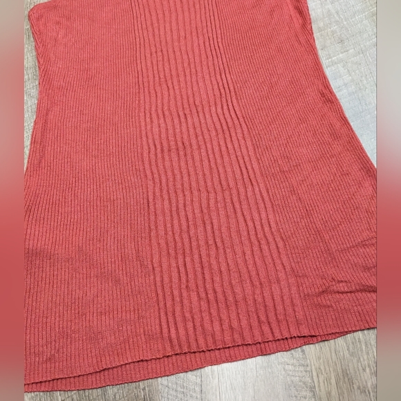 BCBGMAXAZRIA Silk Blend Sleeveless Ribbed Top Size Large - Picture 6 of 8